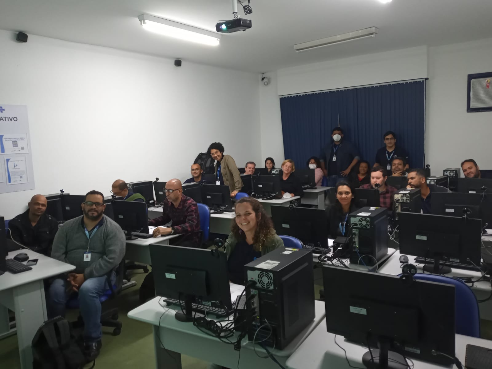 Treinamento de Geoprocessamento em Saúde com Quantum GIS