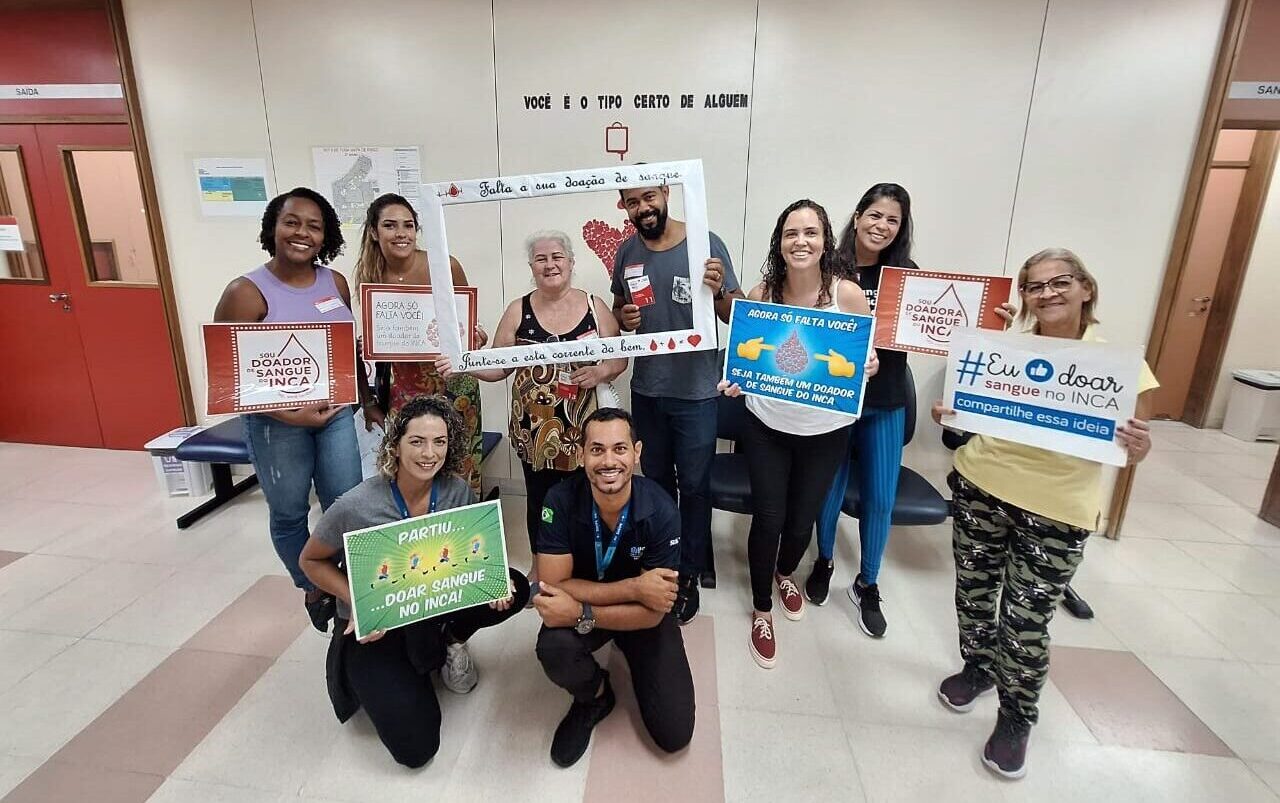 Programa Academia Carioca promovendo a doação de sangue.