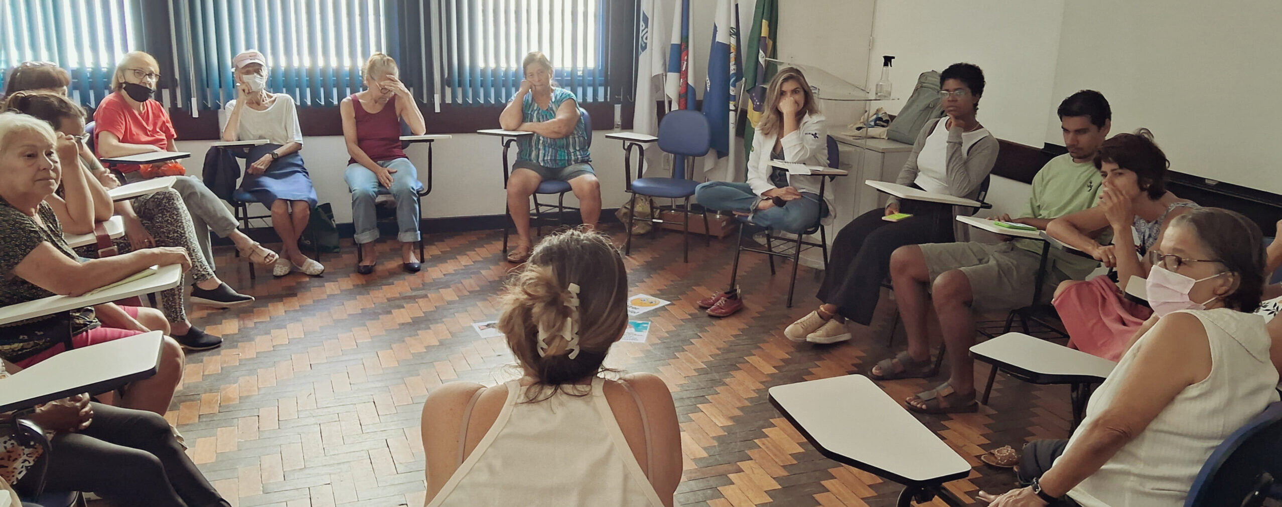 Sessão de Terapia Comunitária na Otics-Rio Catete