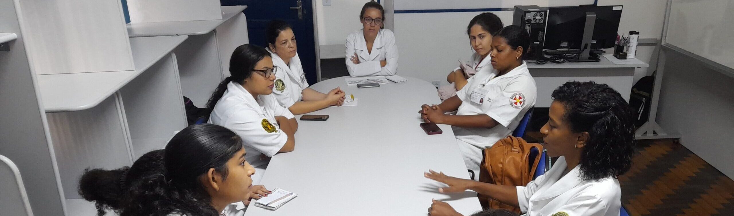 Reunião dos Acadêmicos de Enfermagem da Escola Anna Nery da UFRJ