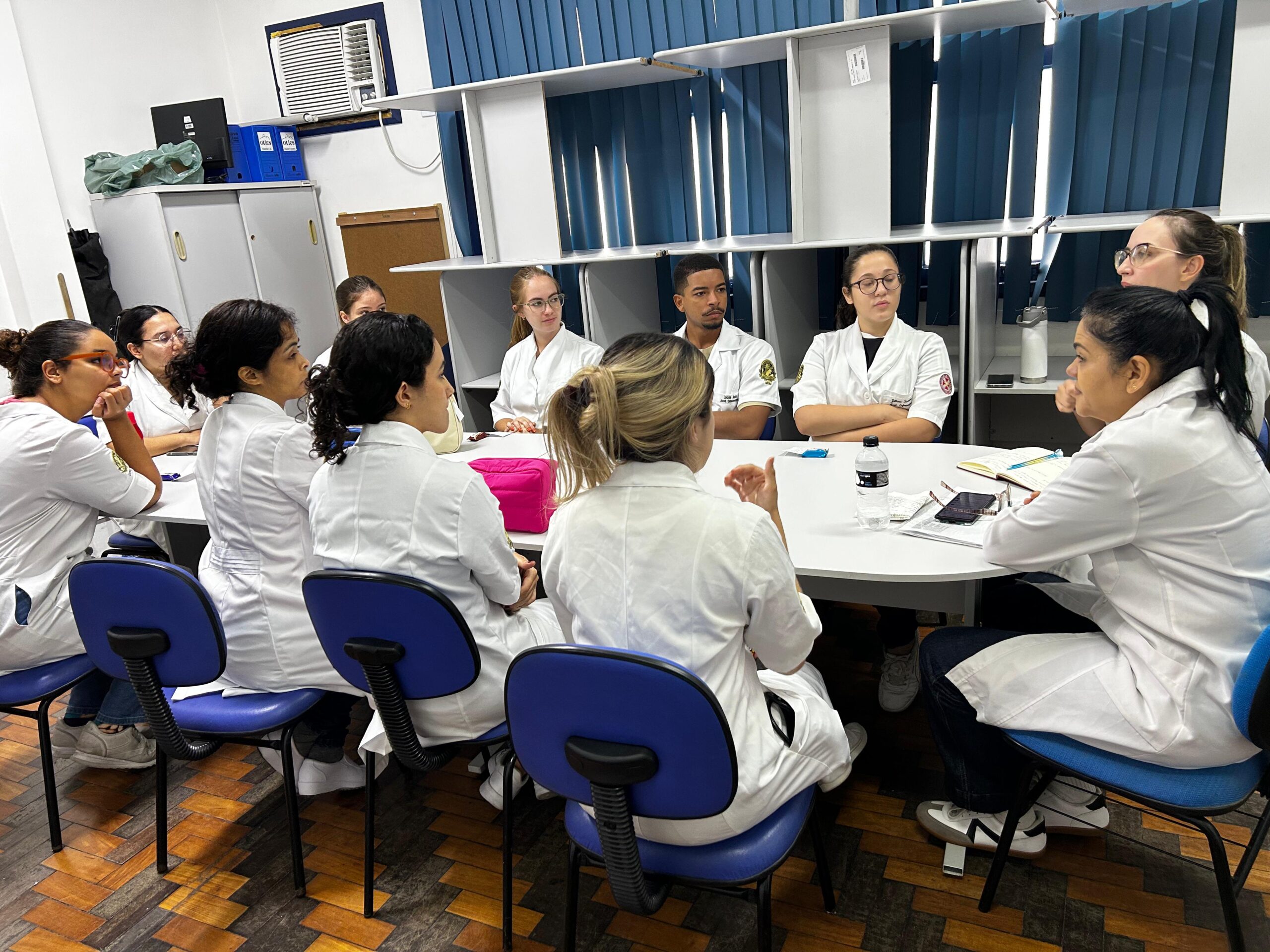 Recepção dos novos acadêmicos de enfermagem da Escola Anna Nery da UFRJ