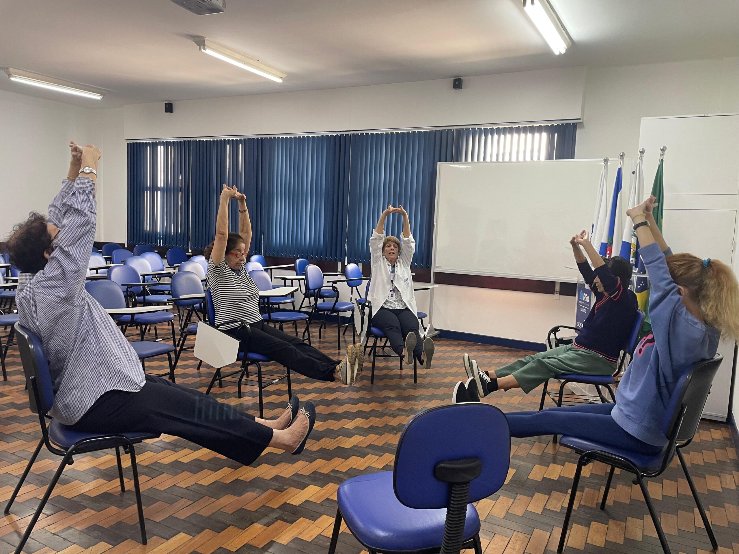 Grupo de Fisioterapia do CMS Manoel José Ferreira