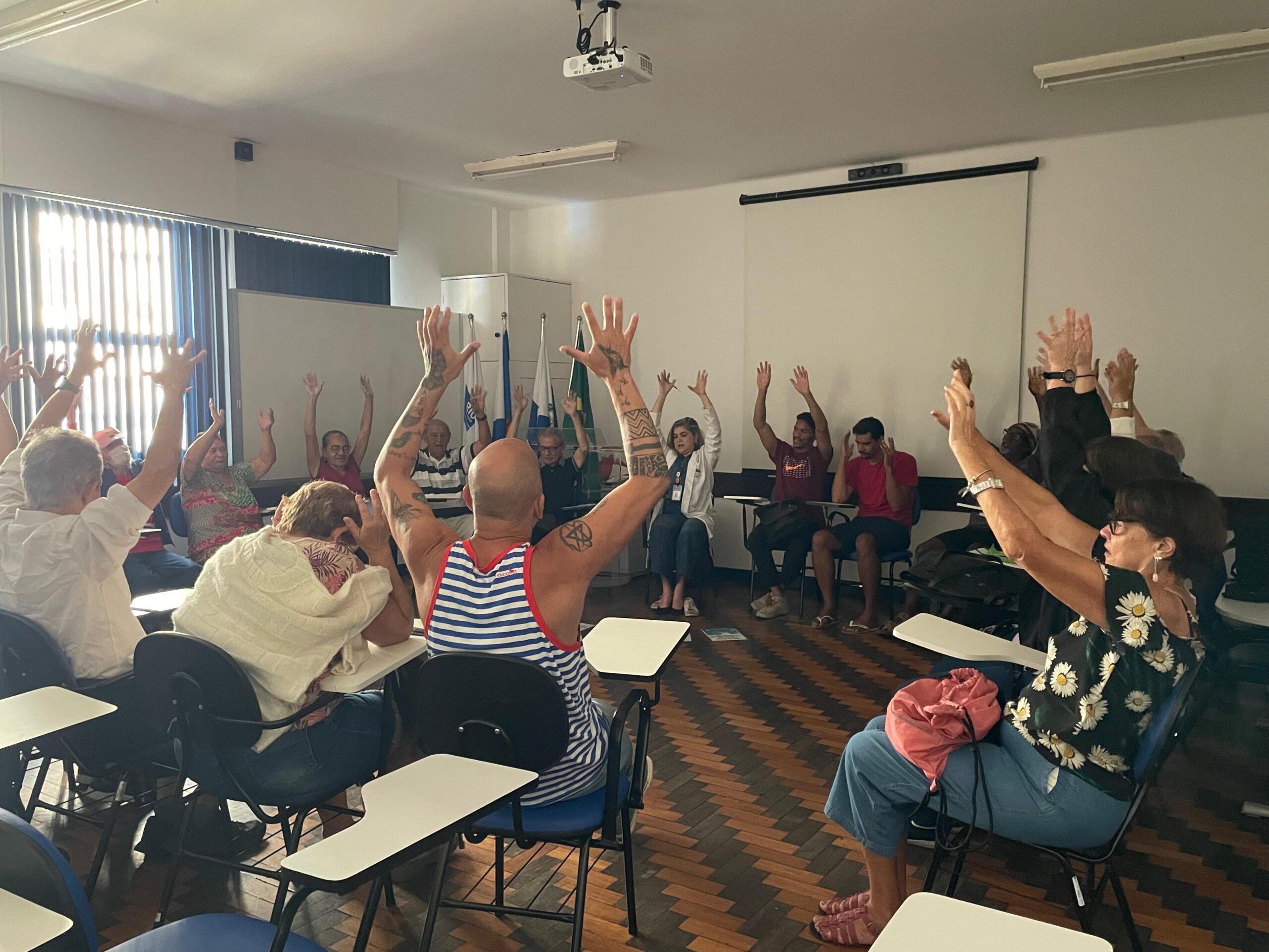 Grupo de Terapia Integrativa do CMS Manoel José Ferreira