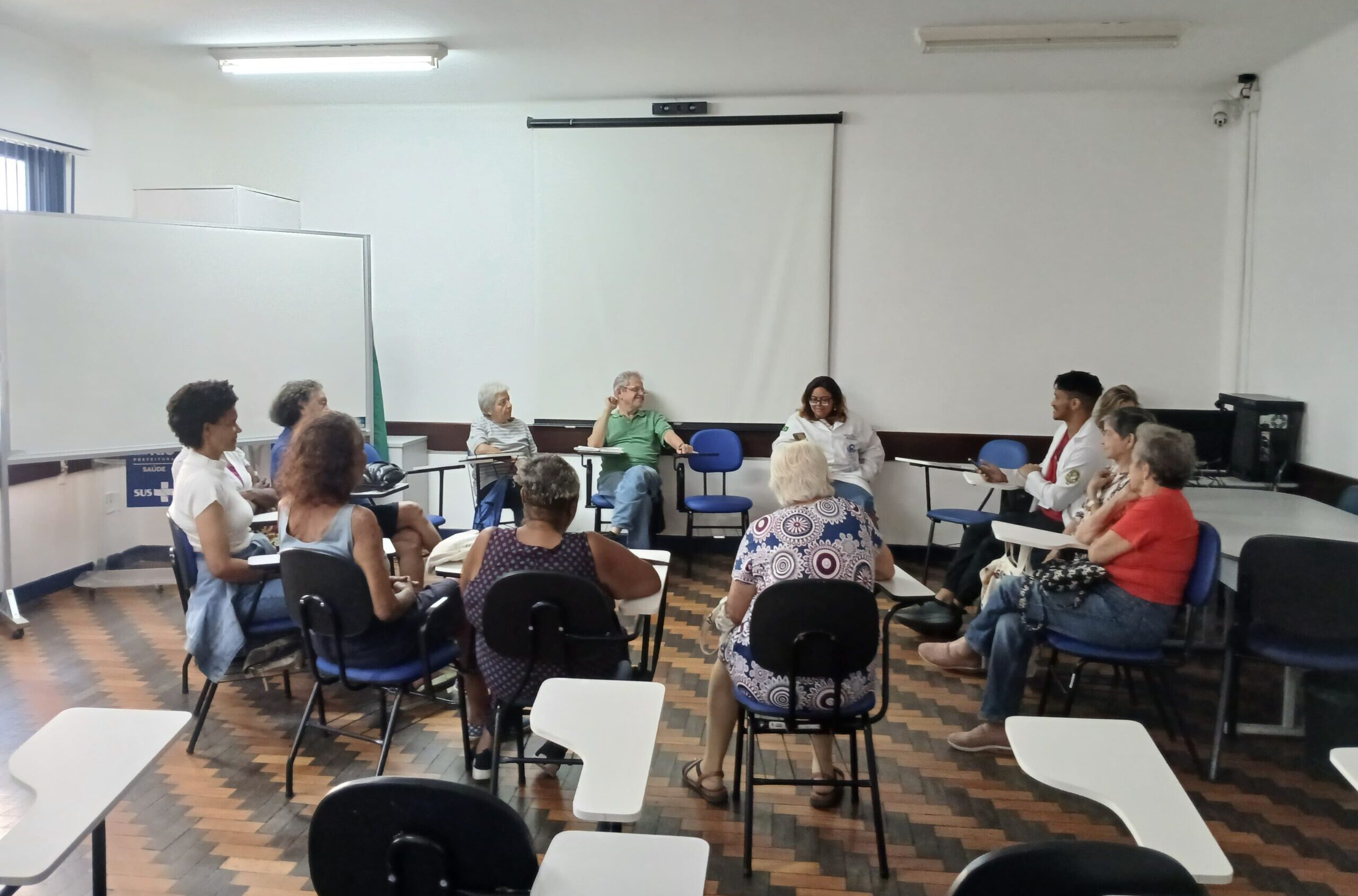 Grupo de Terapia Integrativa do CMS Manoel José Ferreira