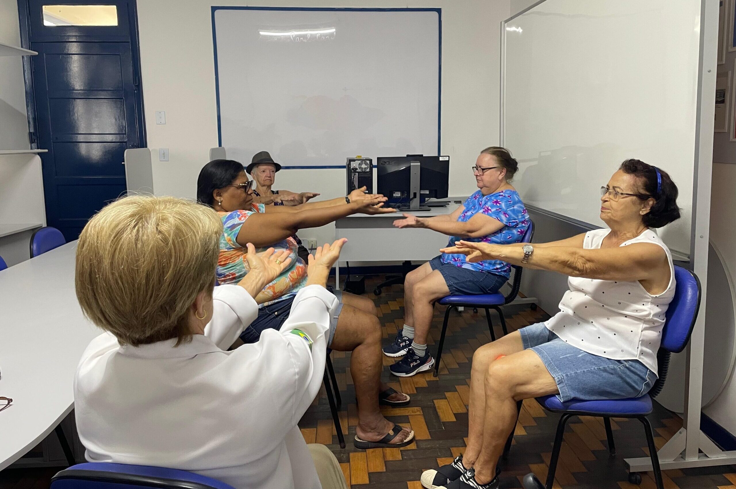 Grupo de Fisioterapia do CMS Manoel José Ferreira