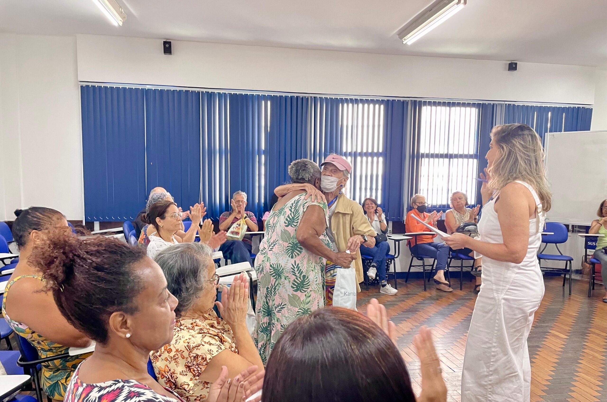 Grupo de Terapia Integrativa do CMS Manoel José Ferreira