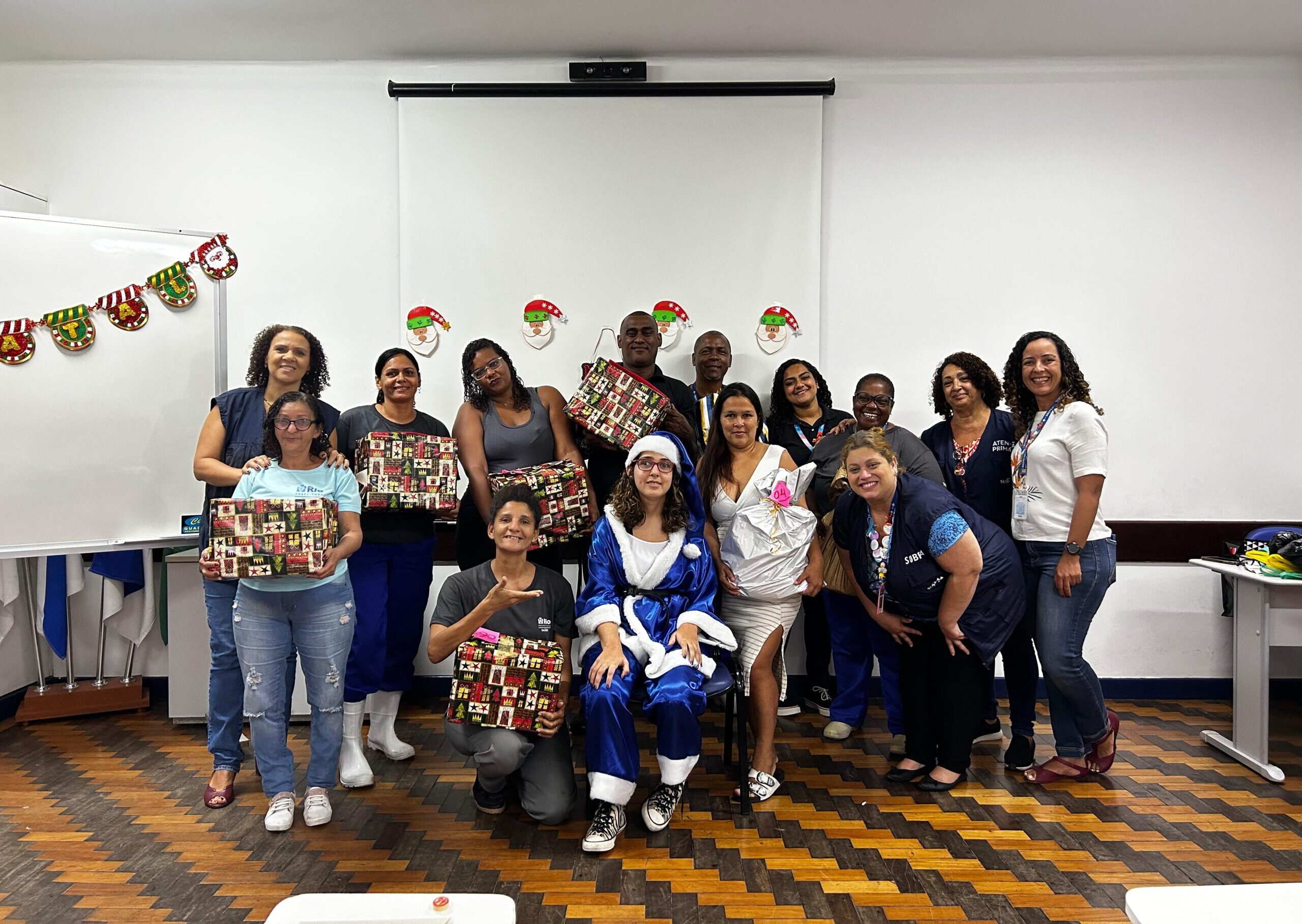 Reunião e Confraternização de Encerramento – Equipe de Serviços Gerais CMS Manoel José Ferreira