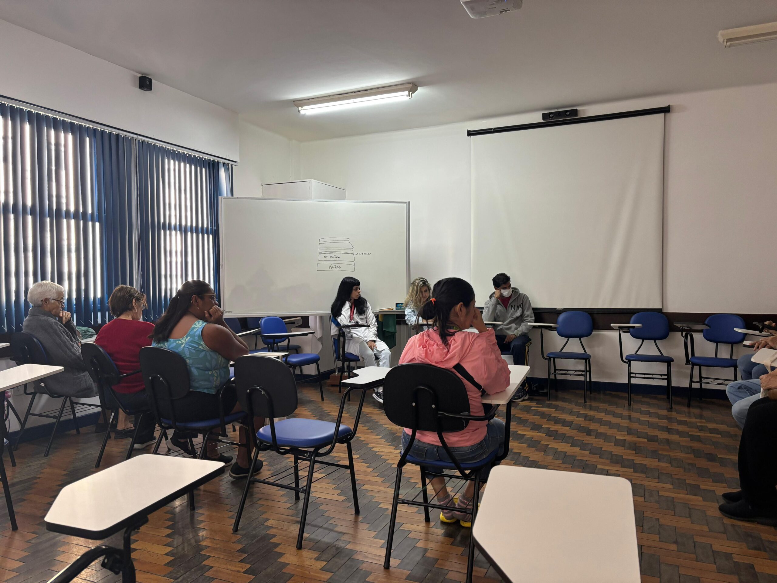 Grupo de Terapia Integrativa do CMS Manoel José Ferreira