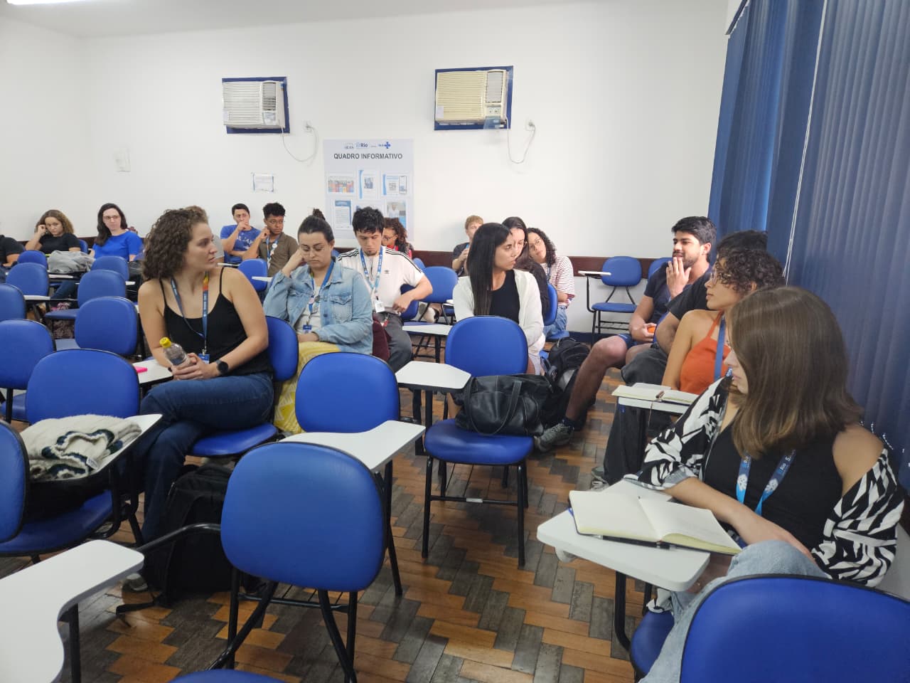 Aula do Programa de Residência em Medicina de Família e Comunidade (PRMFC)