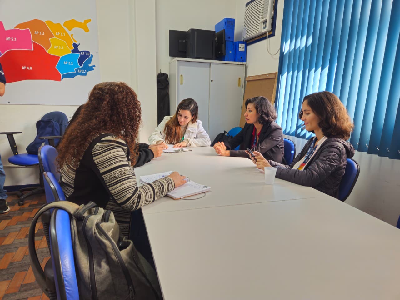 Reunião técnica estabelece metas de acolhimento a moradores da Comunidade Santo Amaro