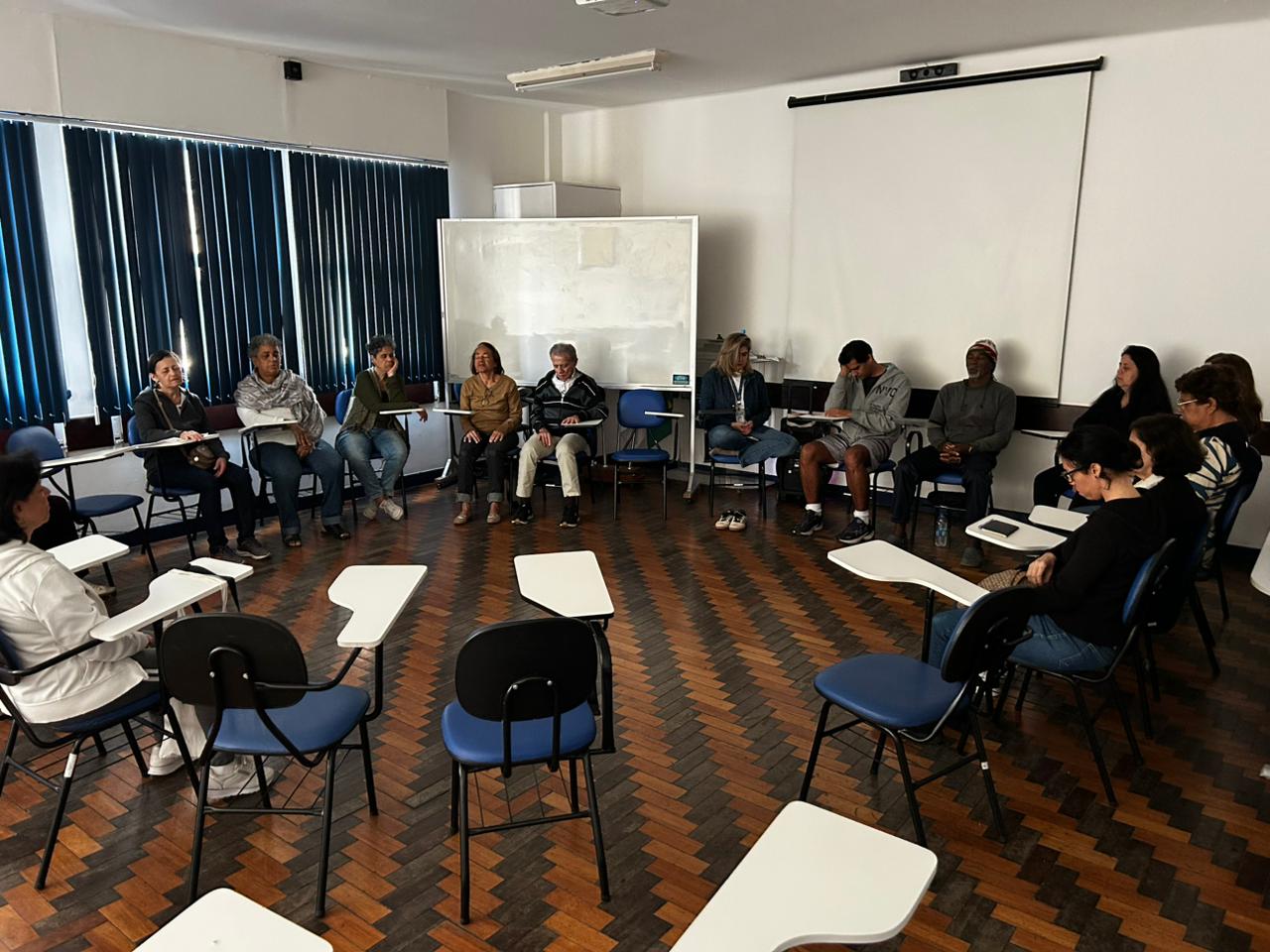 Grupo de Terapia Integrativa do CMS Manoel José Ferreira