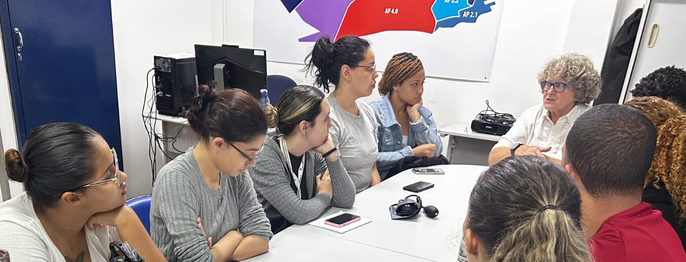 Reunião dos Acadêmicos da Escola de Enfermagem Anna Nery (UFRJ)