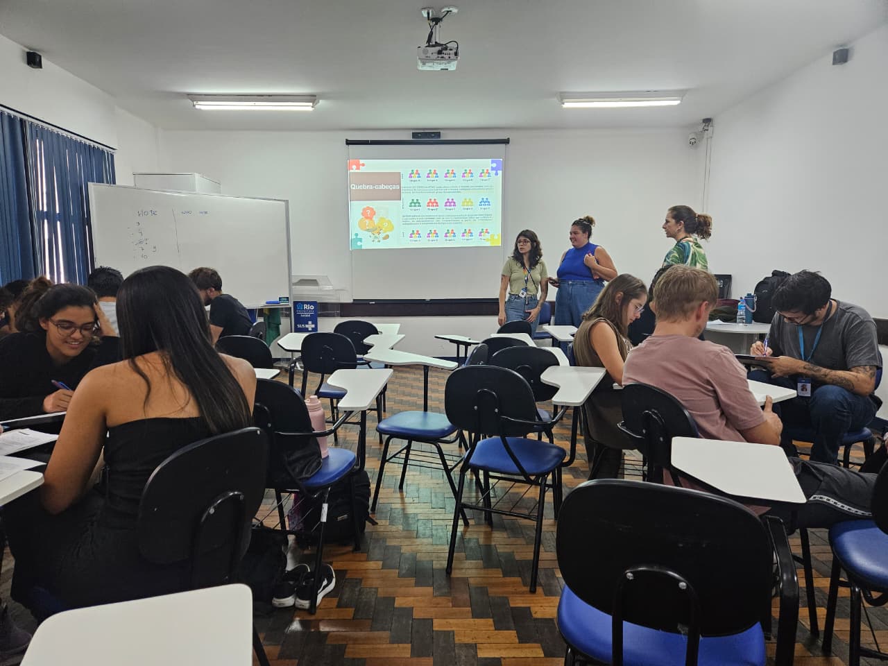 Aula do Programa de Residência em Medicina de Família e Comunidade (PRMFC)