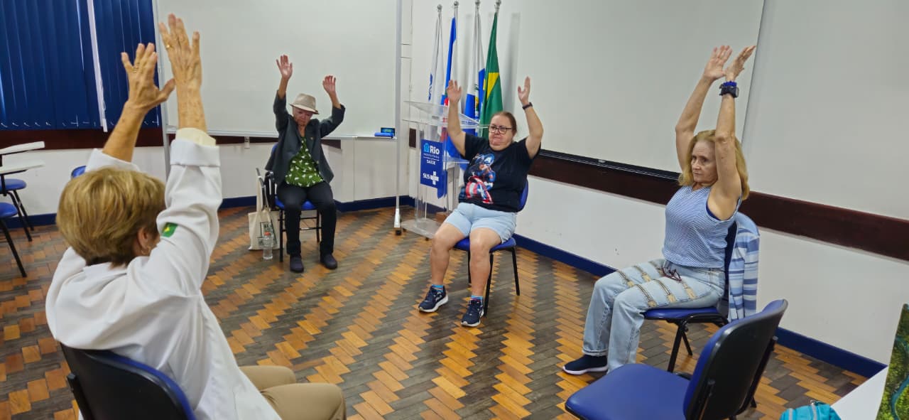 Grupo de Fisioterapia do CMS Manoel José Ferreira