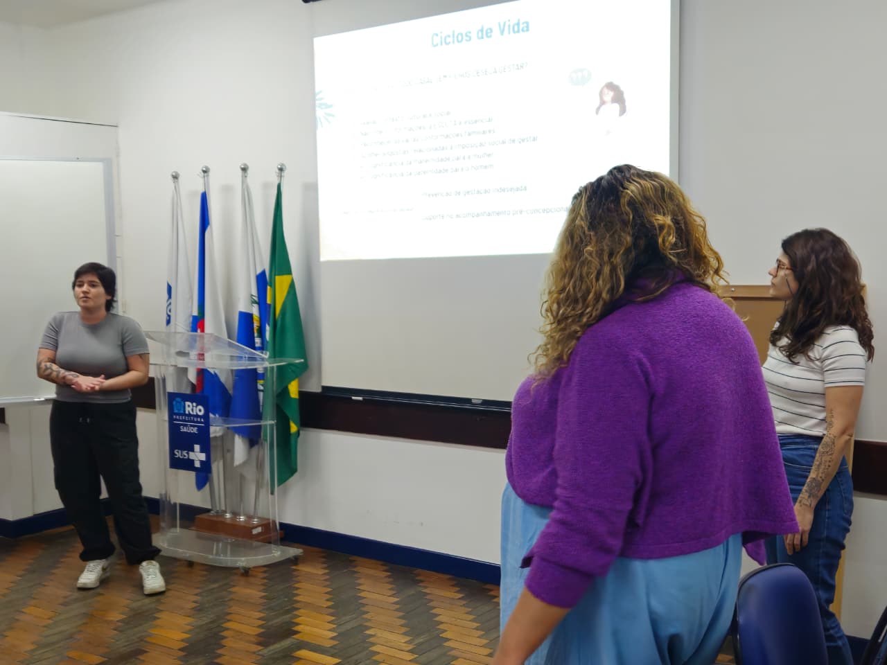 Aula do Programa de Residência em Medicina de Família e Comunidade (PRMFC)