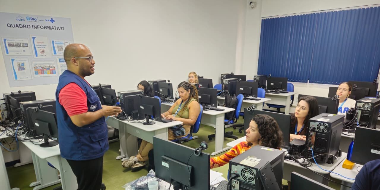 Treinamento sobre Indicadores do Sistema Vita Care para Residentes de Odontologia
