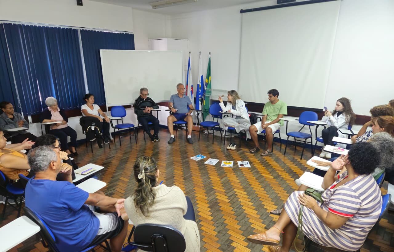 Grupo de Terapia Integrativa do CMS Manoel José Ferreira