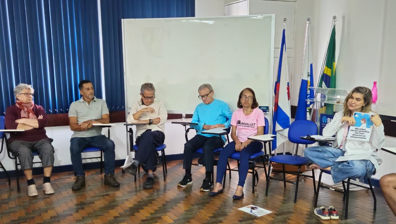 Grupo de Terapia Integrativa do CMS Manoel José Ferreira