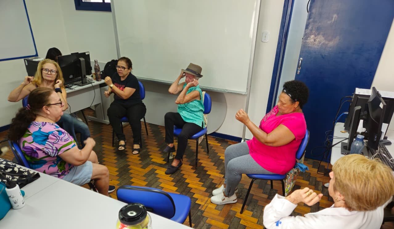 Grupo de Fisioterapia do CMS Manoel José Ferreira