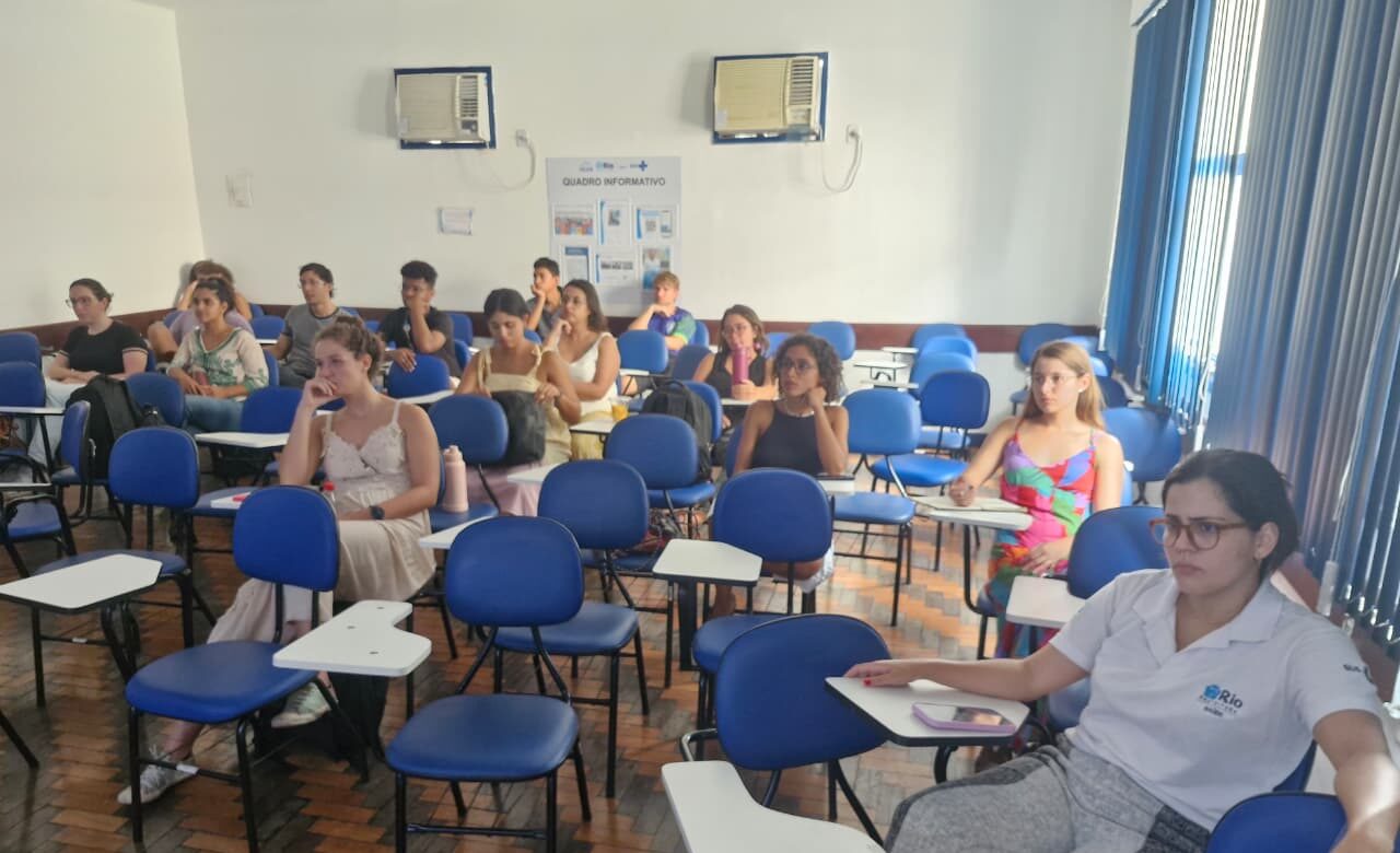 Aula do Programa de Residência em Medicina de Família e Comunidade (PRMFC)