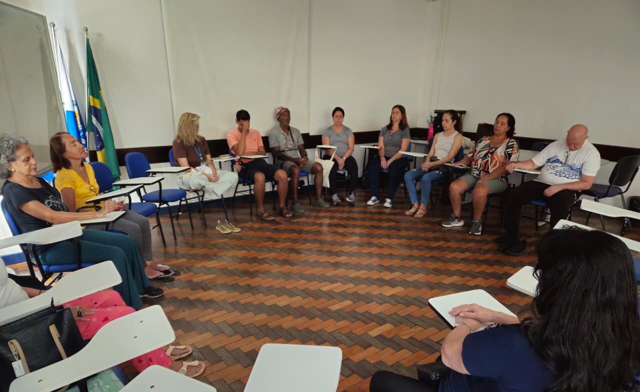 Grupo de Terapia Integrativa do CMS Manoel José Ferreira