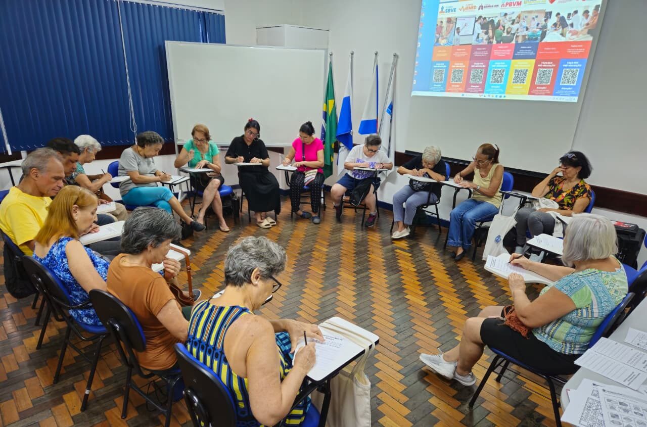 Grupo de Terapia Integrativa do CMS Manoel José Ferreira