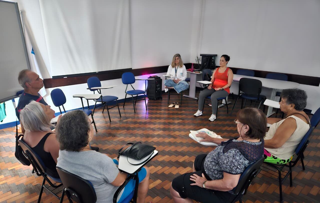 Grupo de Terapia Integrativa do CMS Manoel José Ferreira