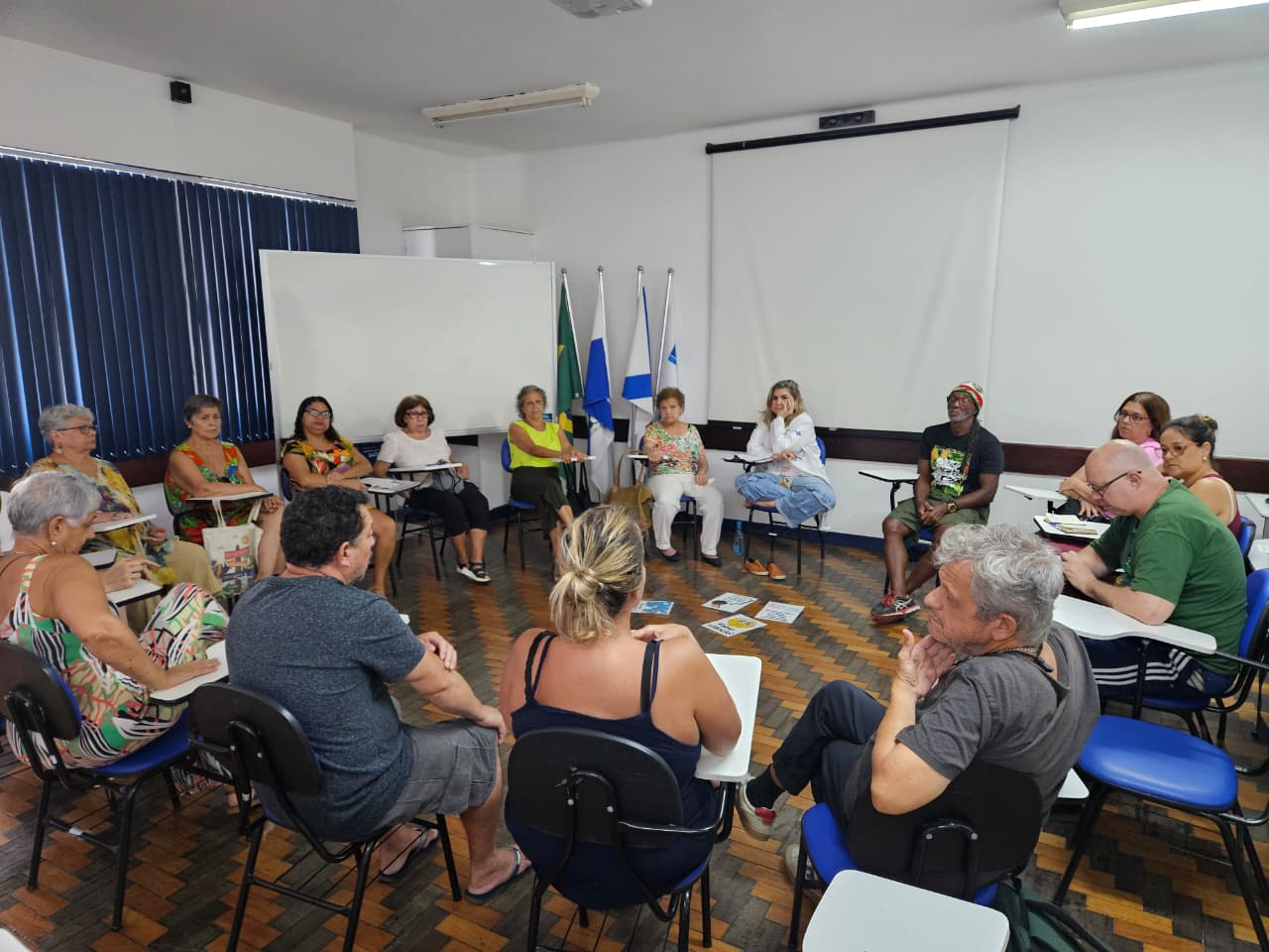 Grupo de Terapia Integrativa do CMS Manoel José Ferreira