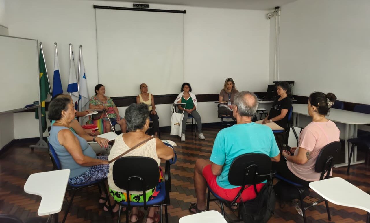 Grupo de Terapia Integrativa do CMS Manoel José Ferreira