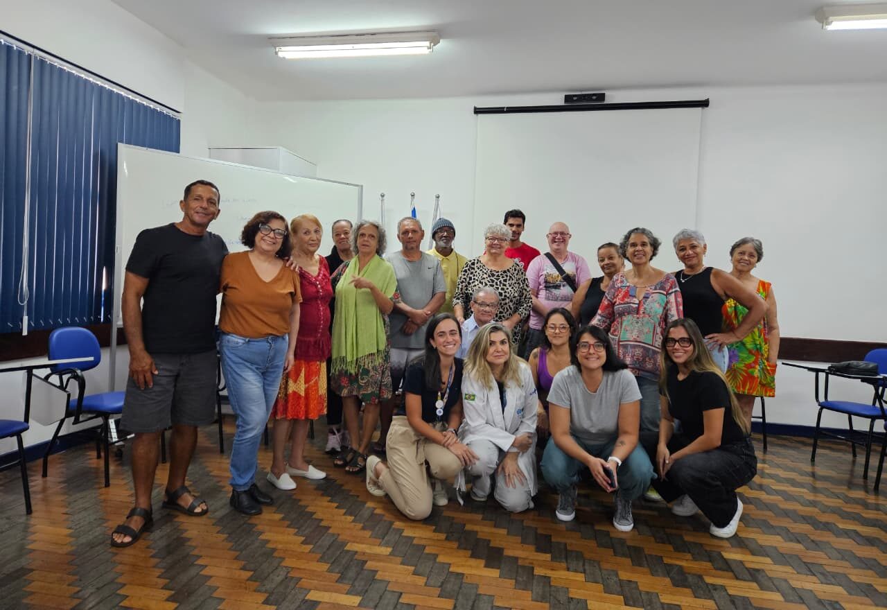 Grupo de Terapia Integrativa do CMS Manoel José Ferreira