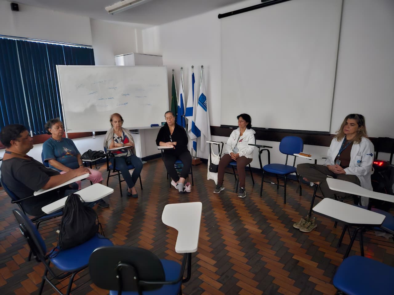 Grupo de Terapia Integrativa do CMS Manoel José Ferreira