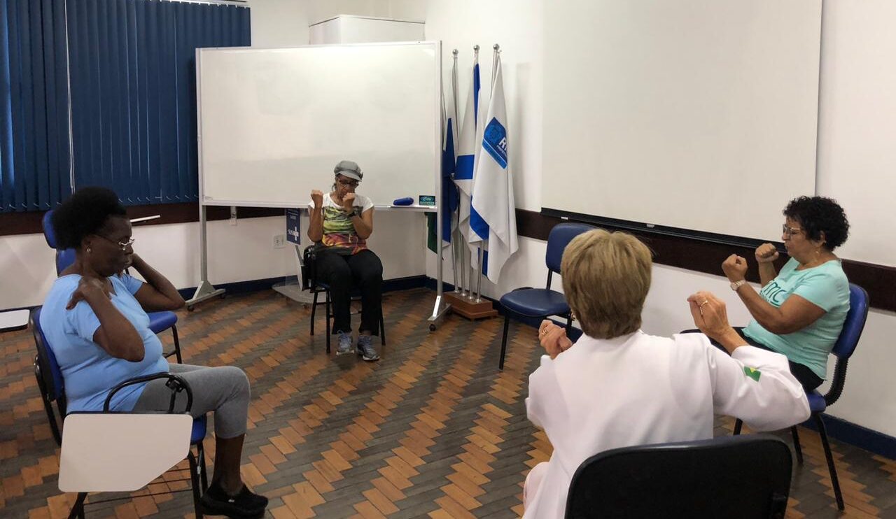 Grupo de Fisioterapia do CMS Manoel José Ferreira