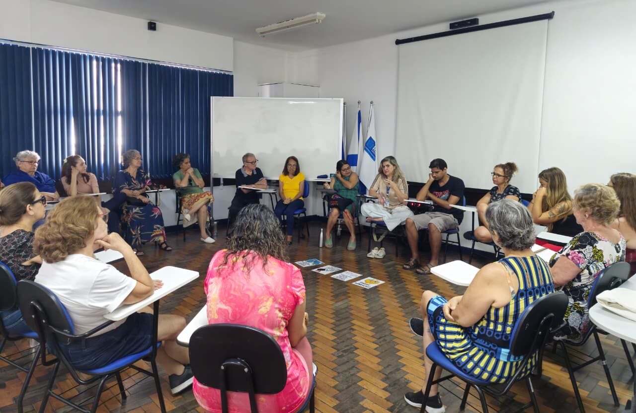 Grupo de Terapia Integrativa do CMS Manoel José Ferreira