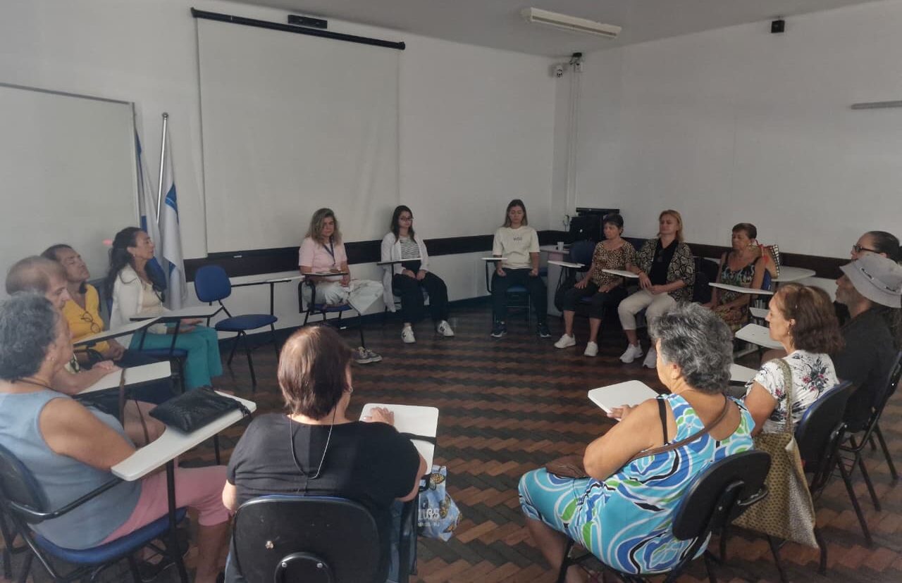 Grupo de Terapia Integrativa do CMS Manoel José Ferreira