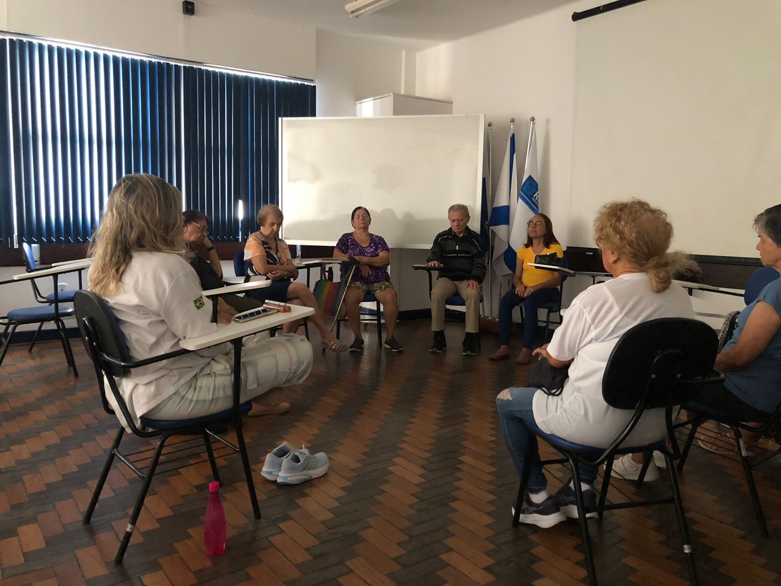 Grupo de Terapia Integrativa do CMS Manoel José Ferreira