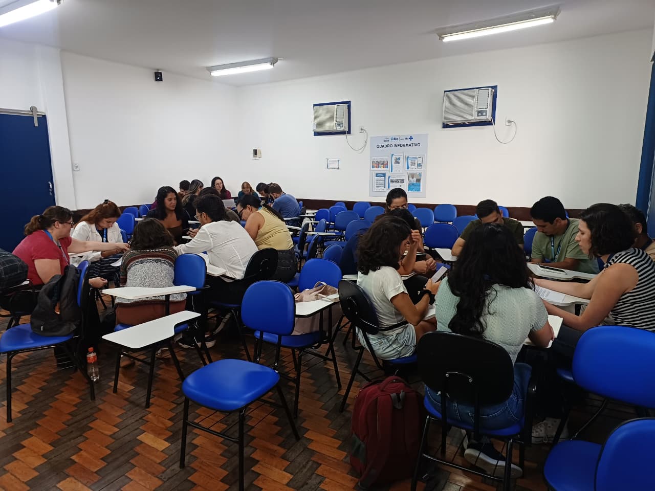 Aula do Programa de Residência em Medicina de Família e Comunidade (PRMFC)