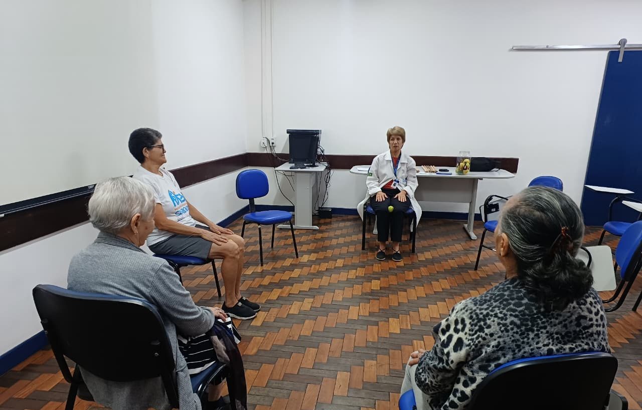 Grupo de Fisioterapia do CMS Manoel José Ferreira