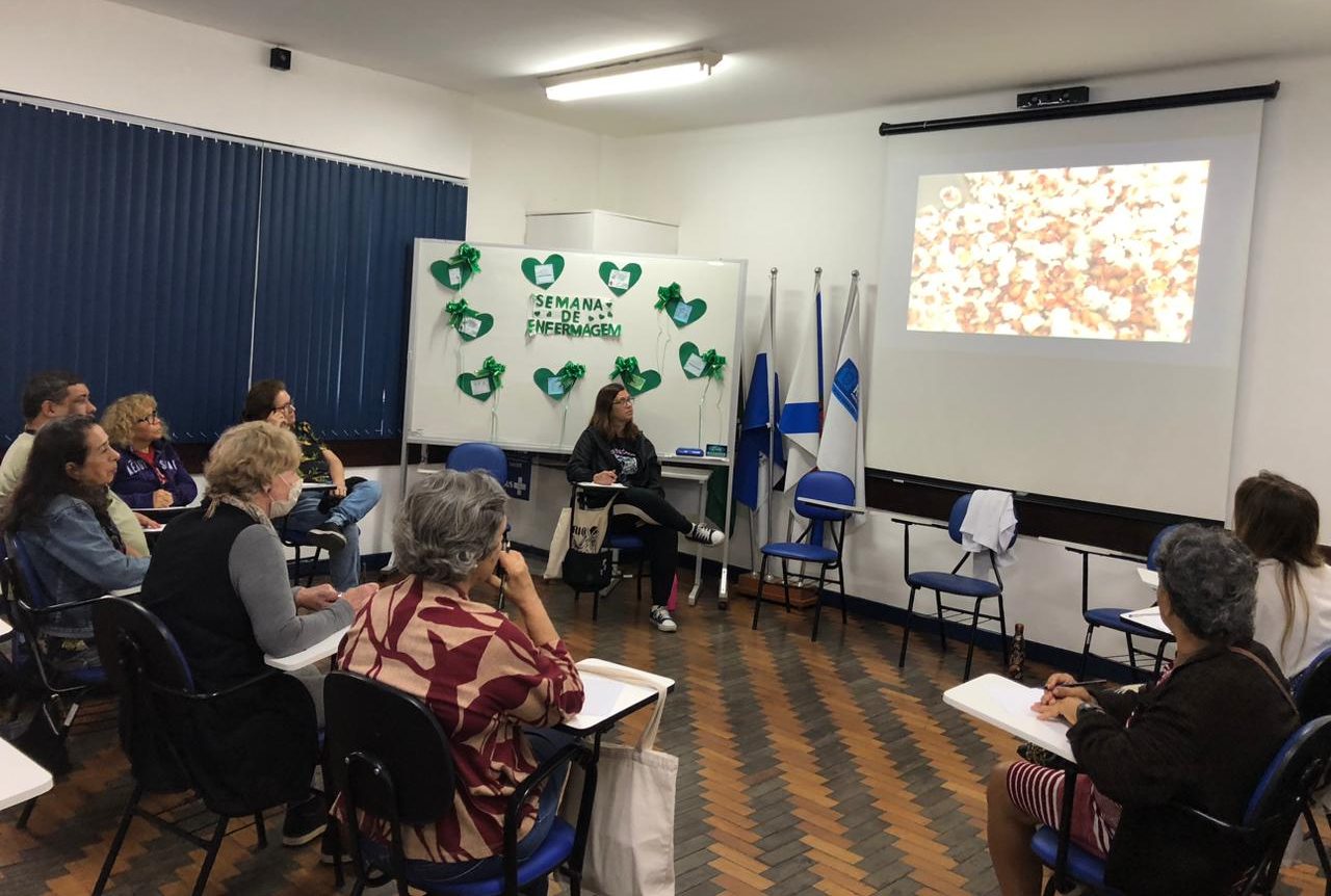 Grupo de Terapia Integrativa do CMS Manoel José Ferreira