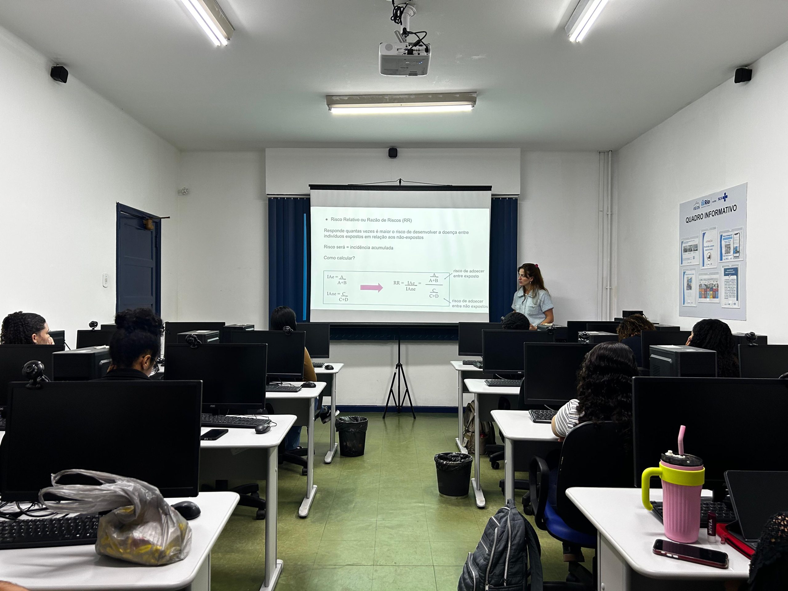 Aula do Programa de Residência em Vigilância Sanitária