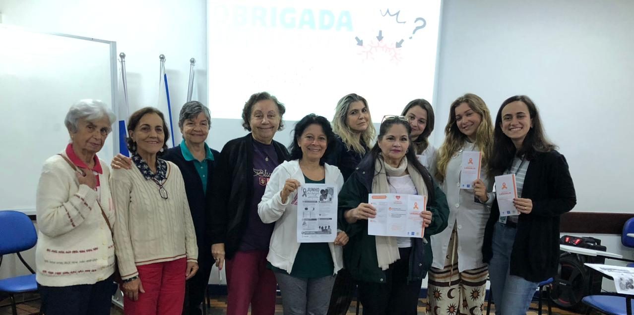 Encontro do Grupo de Terapia Integrativa aborda o Junho Laranja no CMS Manoel José Ferreira