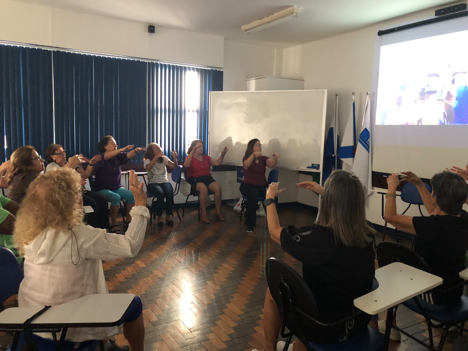 Grupo de Terapia Integrativa do CMS Manoel José Ferreira