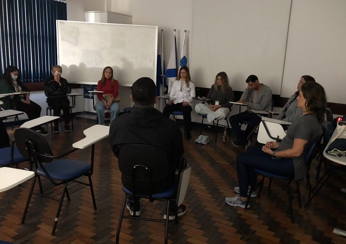 Grupo de Terapia Integrativa do CMS Manoel José Ferreira