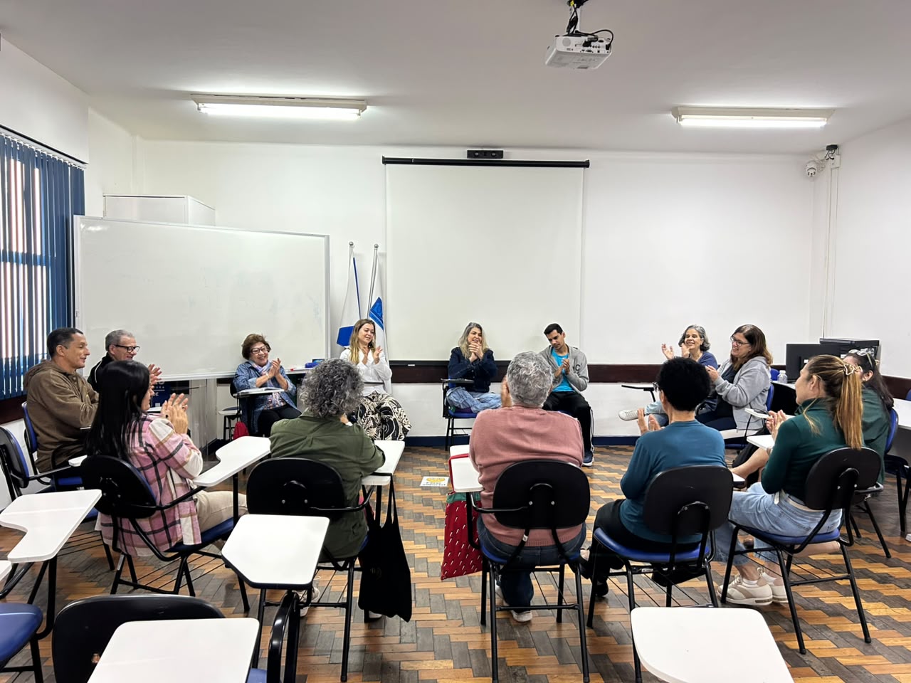 Grupo de Terapia Integrativa do CMS Manoel José Ferreira