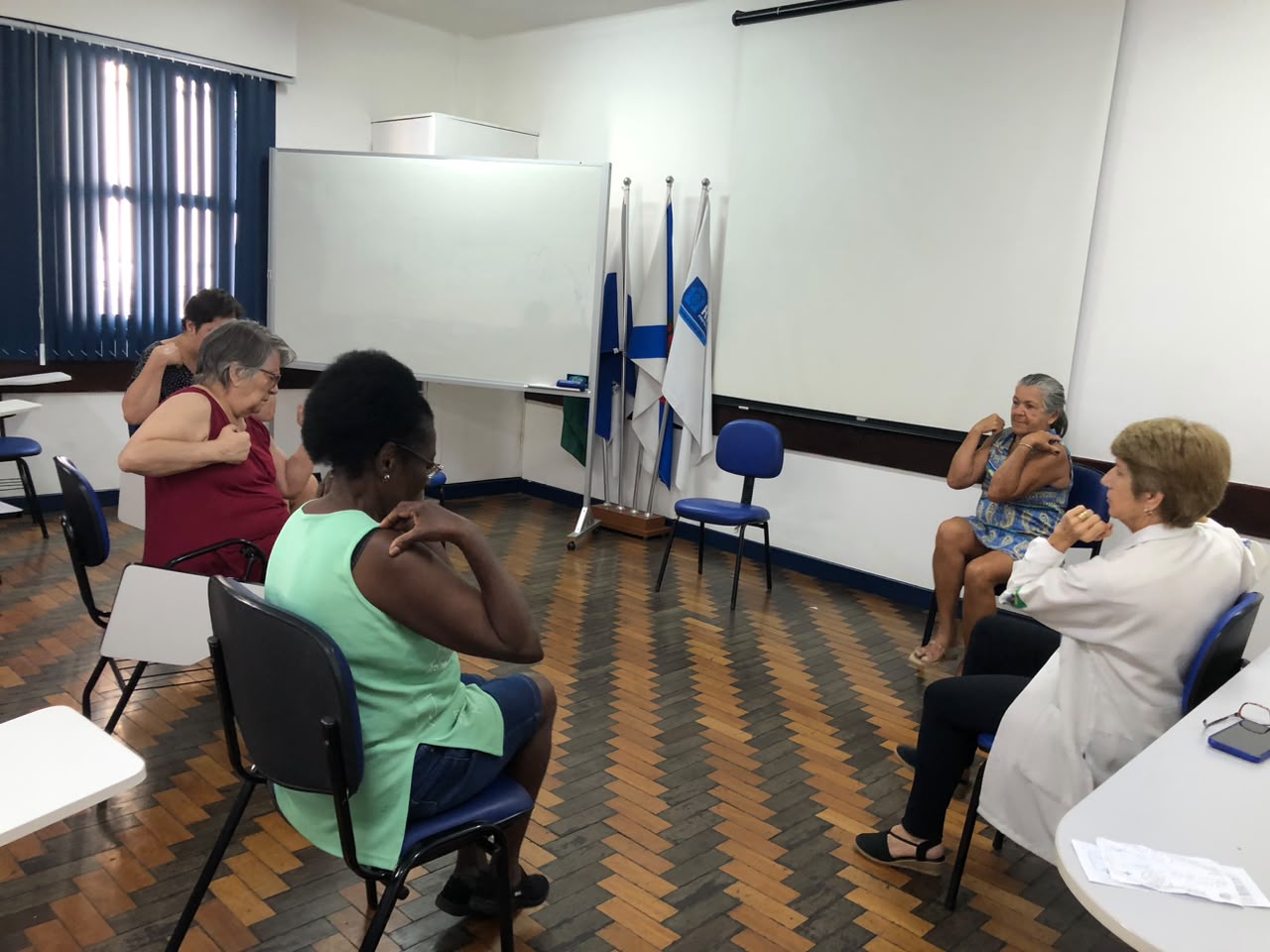 Grupo de Fisioterapia do CMS Manoel José Ferreira