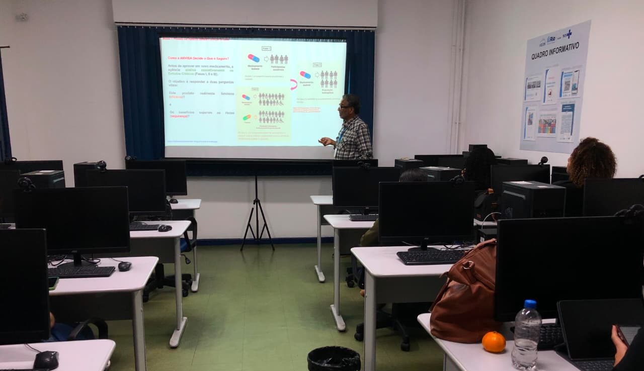 Aula do Programa de Residência em Vigilância Sanitária