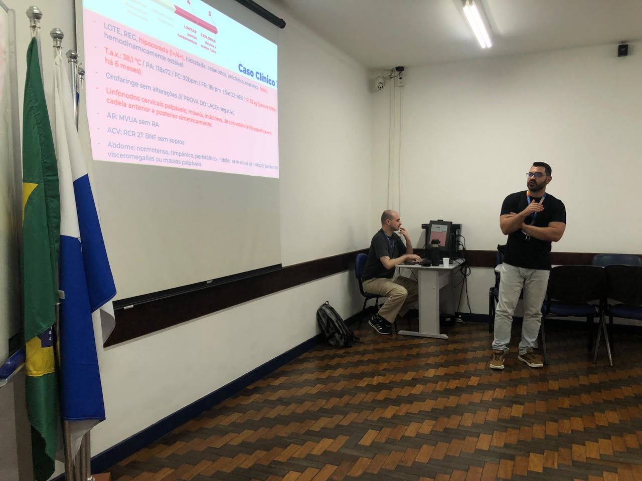 Aula do Programa de Residência em Medicina de Família e Comunidade (PRMFC)